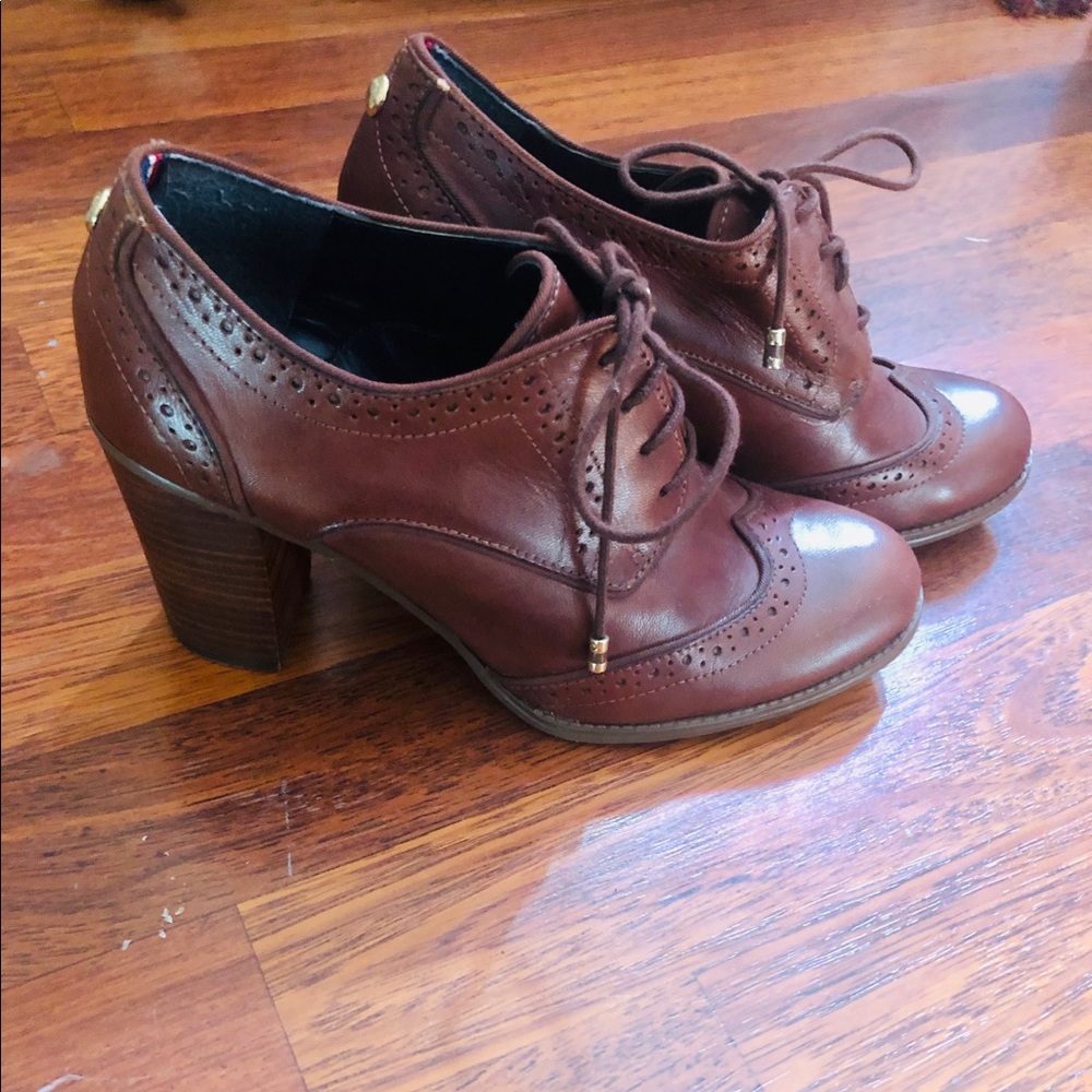 Tommy Hilfiger Fabiole Oxford Pumps